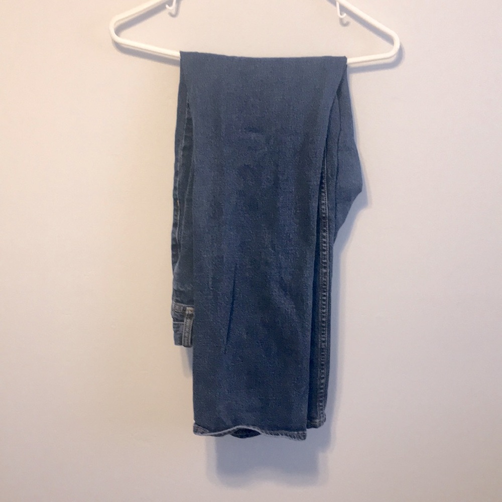 Old navy straight style blue jeans